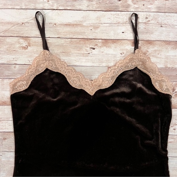 Loft Velvet Lace Camisole XS - Picture 2 of 5